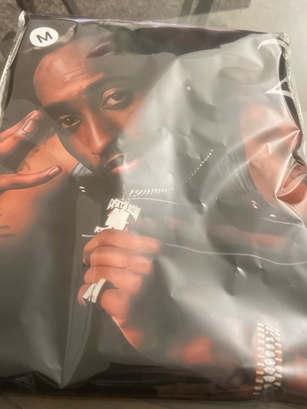 Urban Outfitters Black 2Pac 'All Eyez On Me' Graphic Tee - Picture 3 of 3